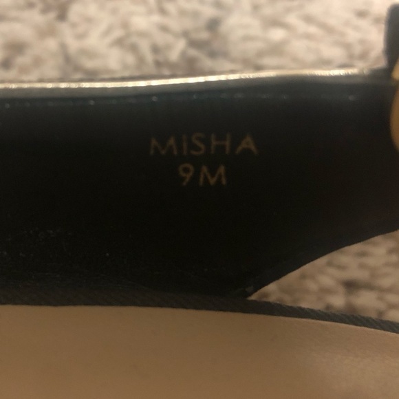 🆕 Tahari Misha platform Mary Jane fabric heels s… - Picture 8 of 9